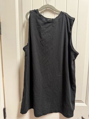 Lululemon Women’s Black Sleeveless Tank Top XL